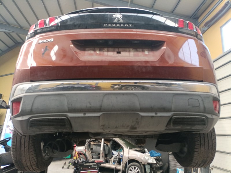 Recambio de paragolpes trasero para peugeot 3008 ii suv (mc_, mr_, mj_, m4_) 1.6 bluehdi 120 referencia OEM IAM   