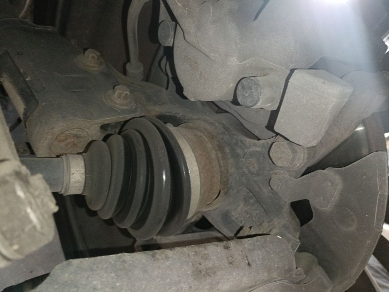 Recambio de mangueta delantera izquierda para peugeot 3008 ii suv (mc_, mr_, mj_, m4_) 1.6 bluehdi 120 referencia OEM IAM   