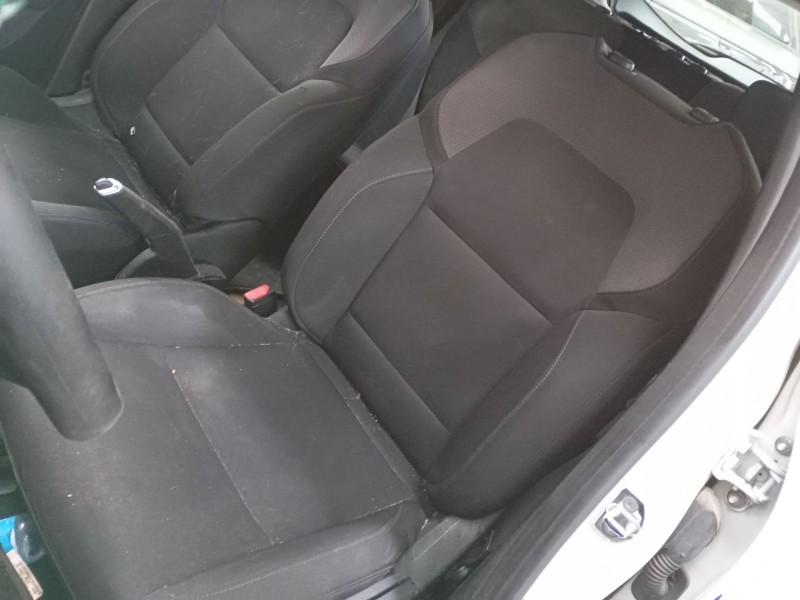 renault clio v (b7_) del año 2020