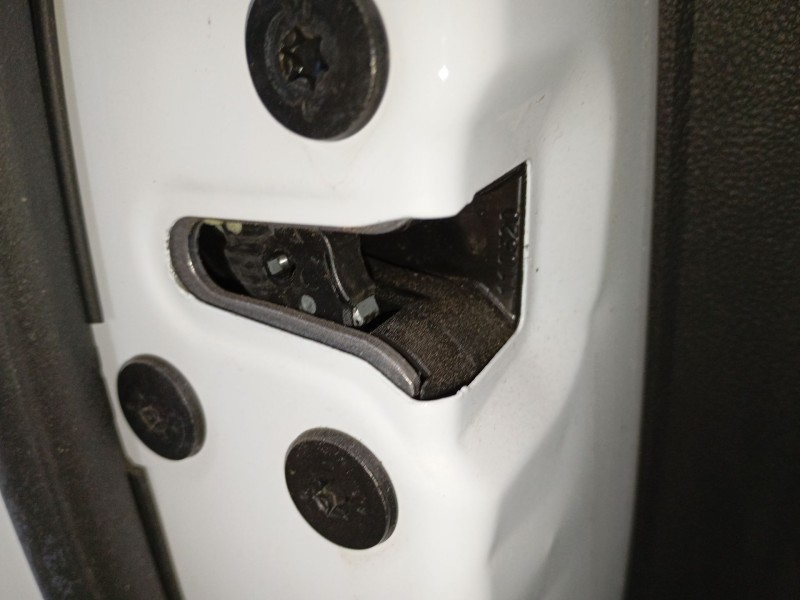 Recambio de cerradura puerta delantera izquierda para renault clio v (b7_) 1.0 lpg (b7mt) referencia OEM IAM   