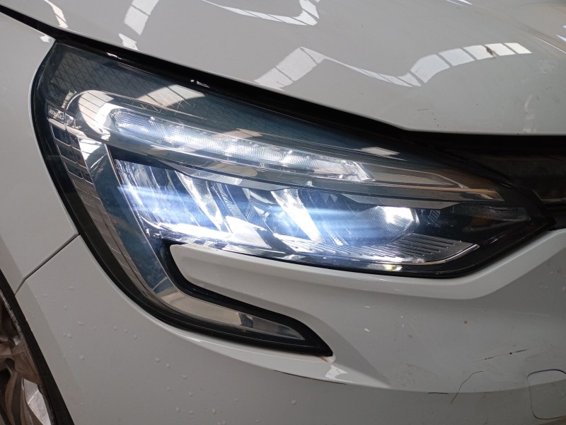 Recambio de faro derecho xenon para renault clio v (b7_) 1.0 lpg (b7mt) referencia OEM IAM   