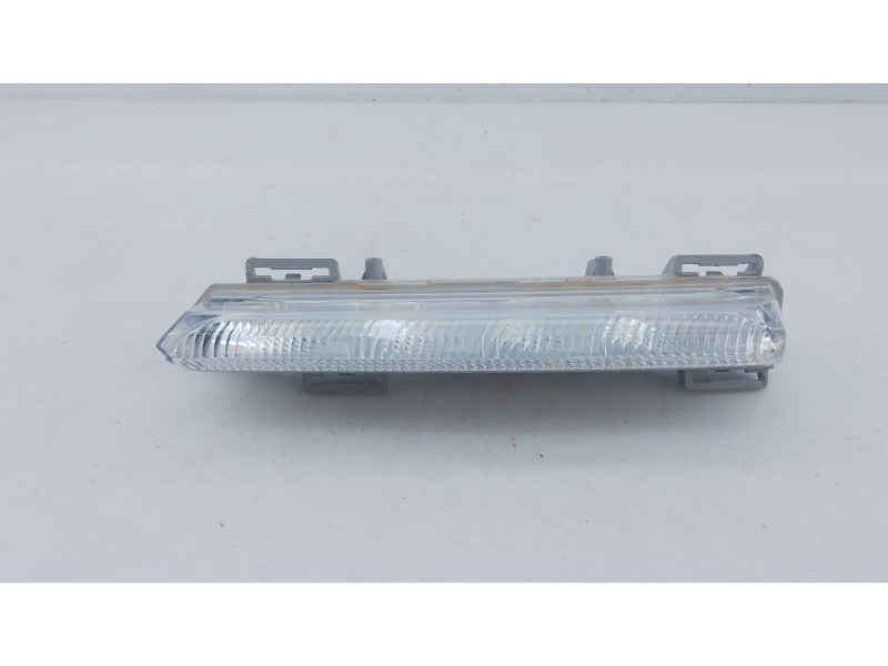 Recambio de piloto delantero izquierdo para mercedes-benz clase b (w246) b 180 cdi be (246.200) referencia OEM IAM A2049069100  