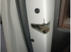 CERRADURA PUERTA DELANTERA IZQUIERDA 