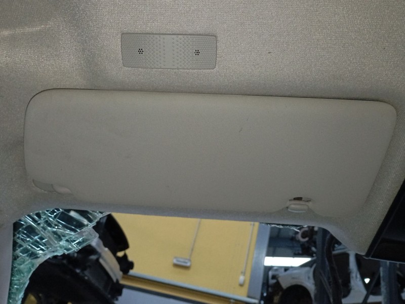 Recambio de parasol izquierdo para renault clio v (b7_) 1.0 lpg (b7mt) referencia OEM IAM   