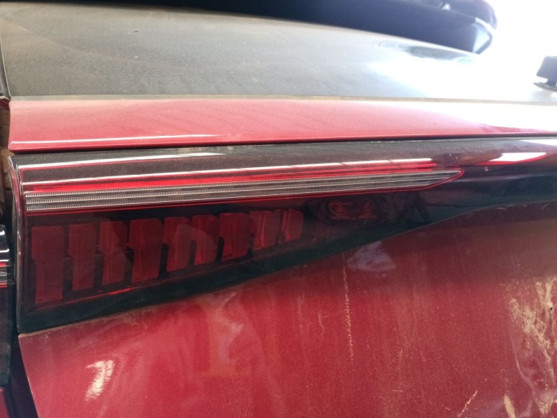 Recambio de piloto trasero central para omoda 5 290t referencia OEM IAM   