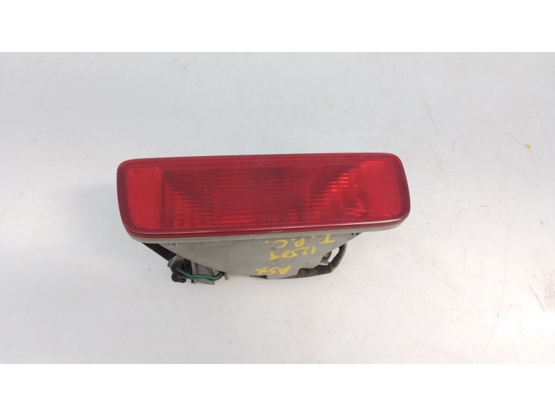 Recambio de piloto trasero central para mitsubishi asx (ga0w) kaiteki 2wd referencia OEM IAM   E2-B4-4-1