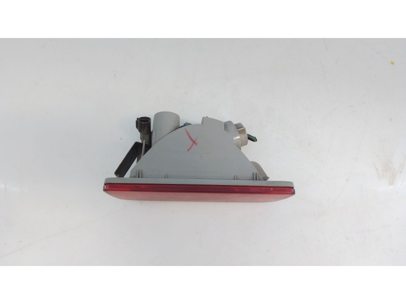 Recambio de piloto trasero central para mitsubishi asx (ga0w) kaiteki 2wd referencia OEM IAM   E2-B4-4-1