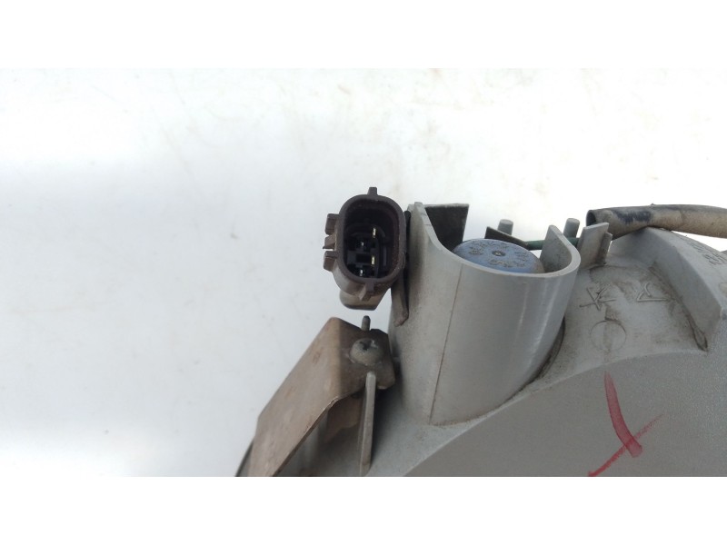 Recambio de piloto trasero central para mitsubishi asx (ga0w) kaiteki 2wd referencia OEM IAM   E2-B4-4-1