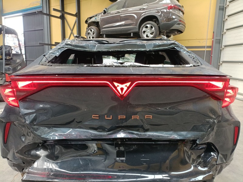 Recambio de piloto trasero central para cupra formentor (kmp) 1.5 tsi referencia OEM IAM   