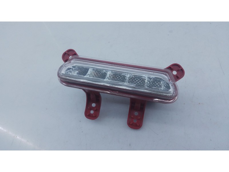 Recambio de piloto trasero central para hyundai ioniq hybrid referencia OEM IAM 92405G2100  E2-B5-9-2