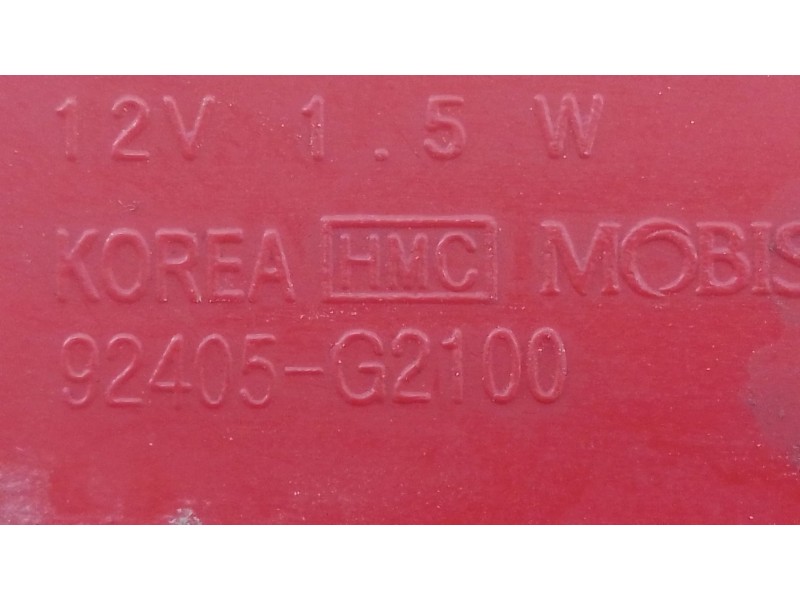 Recambio de piloto trasero central para hyundai ioniq hybrid referencia OEM IAM 92405G2100  E2-B5-9-2