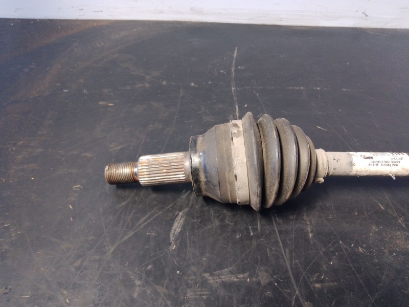 Recambio de transmision delantera derecha para land rover range rover velar referencia OEM IAM HK833N128AB  P1-B6-44