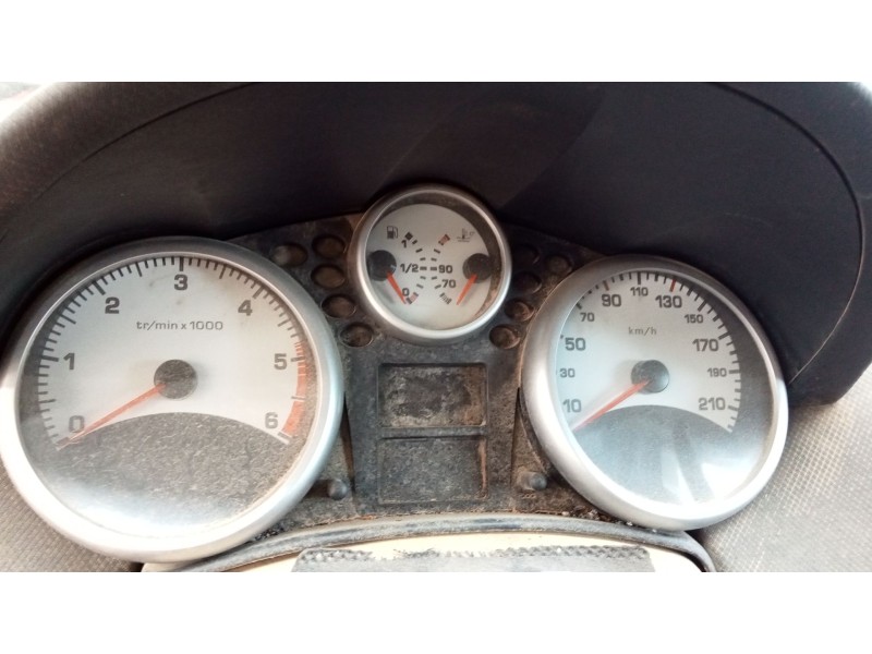 Recambio de cuadro instrumentos para peugeot 207 1.4 hdi referencia OEM IAM   
