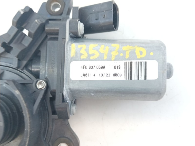 Recambio de motor elevalunas trasero derecho para porsche cayenne coupe (9yb) 3.0 e-hybrid awd referencia OEM IAM 4F0837059A  E1