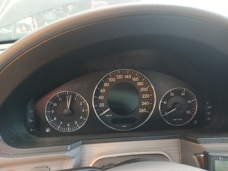 Recambio de cuadro instrumentos para mercedes-benz clase e (w211) e 280 cdi (211.020) referencia OEM IAM   