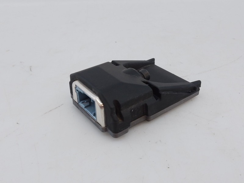 Recambio de modulo electronico para peugeot 3008 2.0 16v hdi fap cat (rhe / dw10cted4) referencia OEM IAM 9828694780  E3-B2-45-1