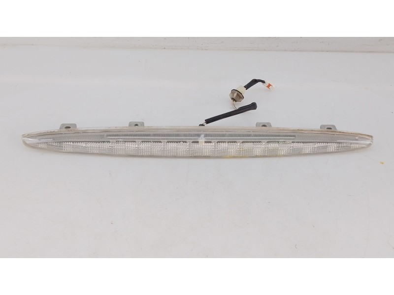 Recambio de luz central de freno para mazda cx-7 (er) sportive referencia OEM IAM EH6651580  E2-A2-4-1