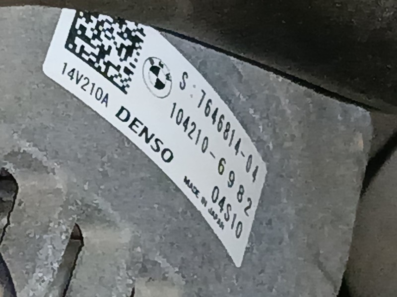 Recambio de alternador para bmw x4 (f26) xdrive 20 d referencia OEM IAM 764681404 1042106982 