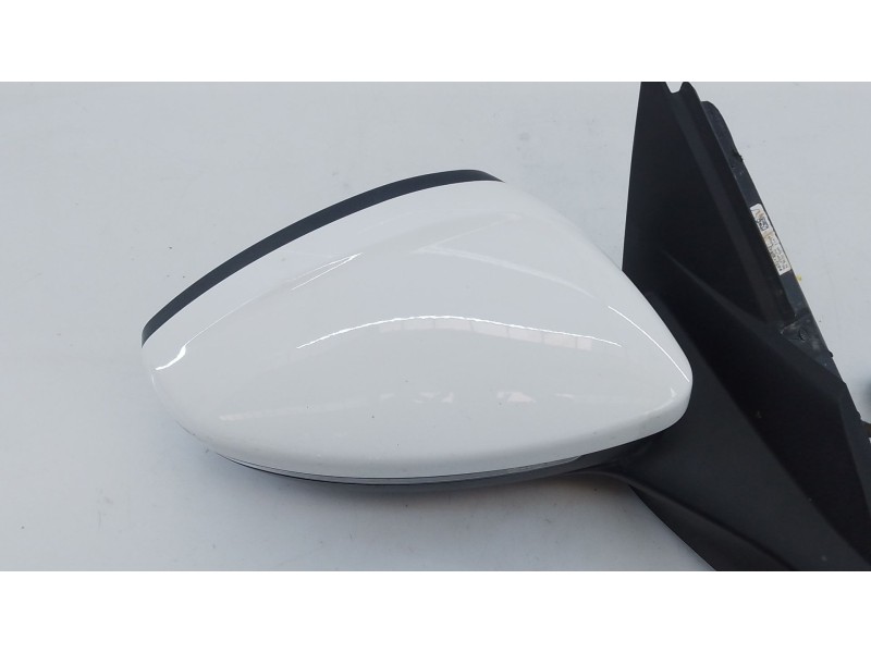 Recambio de retrovisor derecho electrico para peugeot 2008 (p1) style referencia OEM IAM 98271325XT  E1-A4-2-1