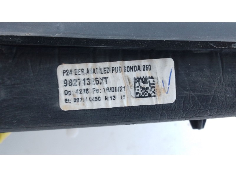 Recambio de retrovisor derecho electrico para peugeot 2008 (p1) style referencia OEM IAM 98271325XT  E1-A4-2-1