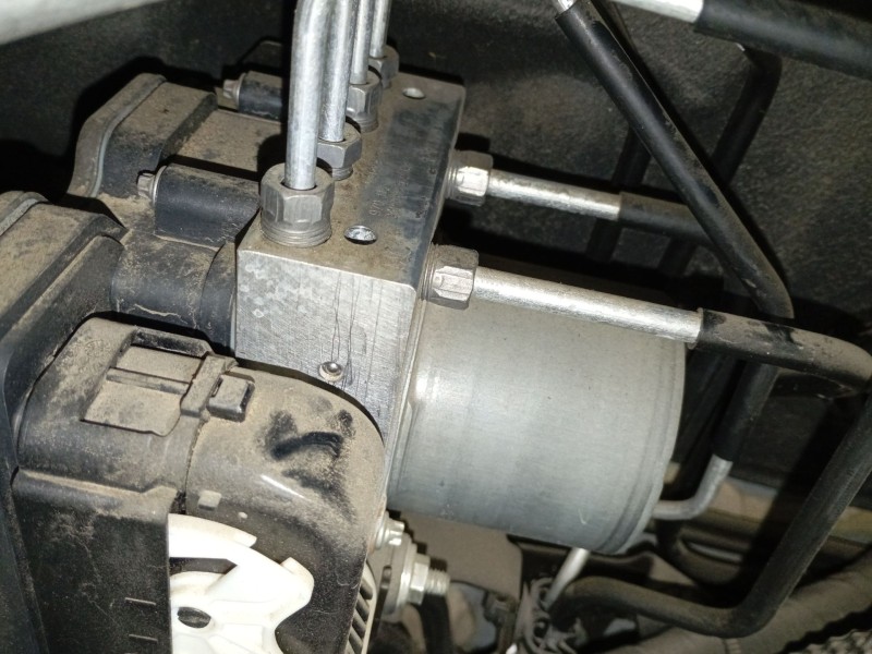 Recambio de abs para renault clio v (b7_) 1.0 lpg (b7mt) referencia OEM IAM   