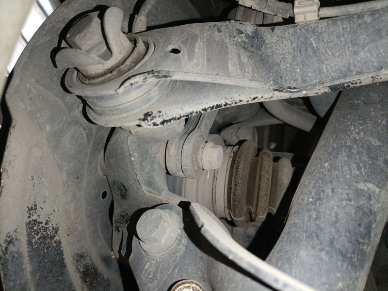 Recambio de mangueta trasera izquierda para bmw x4 (f26) xdrive 20 d referencia OEM IAM   