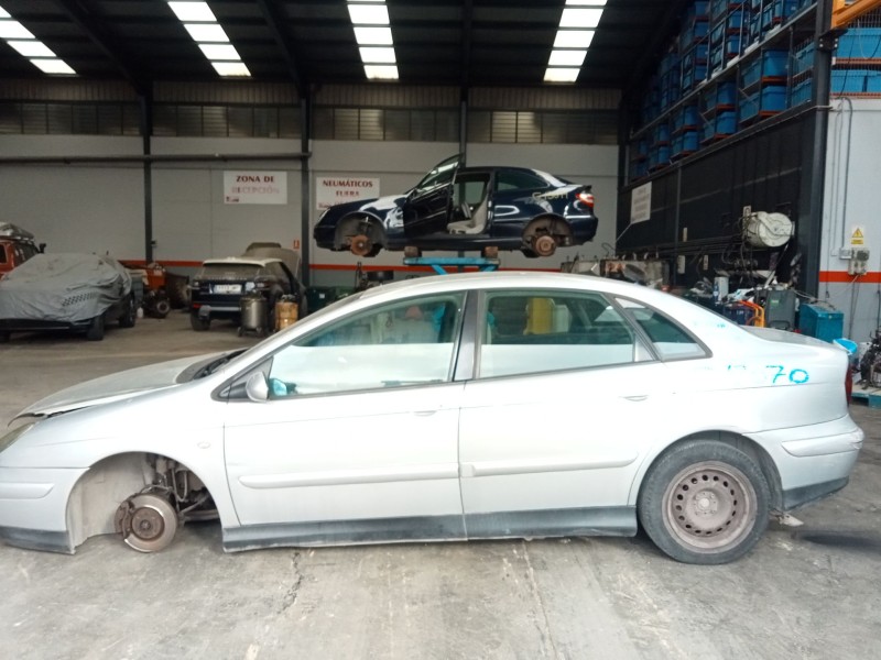 citroën c5 berlina del año 2004