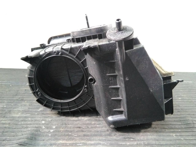 Recambio de mueble calefaccion para ssangyong rodius referencia OEM IAM 6810021002  P2-B4-1