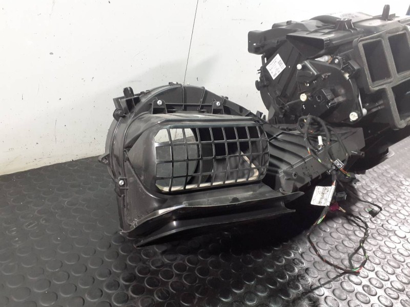 Recambio de mueble calefaccion para mercedes-benz cla-klasse (bm 118) cla 200 d (118.312) referencia OEM IAM A2478300100  P2-A2-