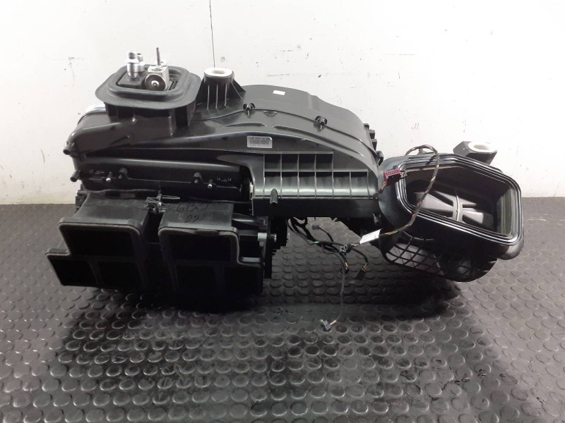 Recambio de mueble calefaccion para mercedes-benz cla-klasse (bm 118) cla 200 d (118.312) referencia OEM IAM A2478300100  P2-A2-