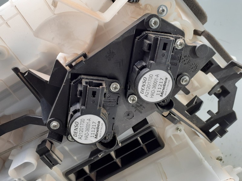 Recambio de mueble calefaccion para peugeot expert combi 1.6 blue-hdi fap referencia OEM IAM HAD36001A A21201700 P2-B4-5