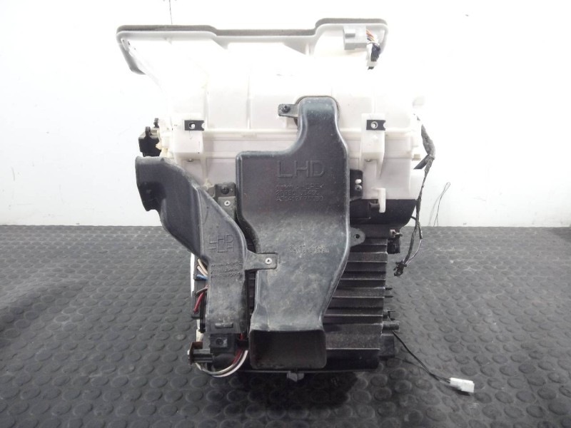 Recambio de mueble calefaccion para nissan x-trail (t31) se referencia OEM IAM 27210JG75B A35001A7506202 P2-B4-15
