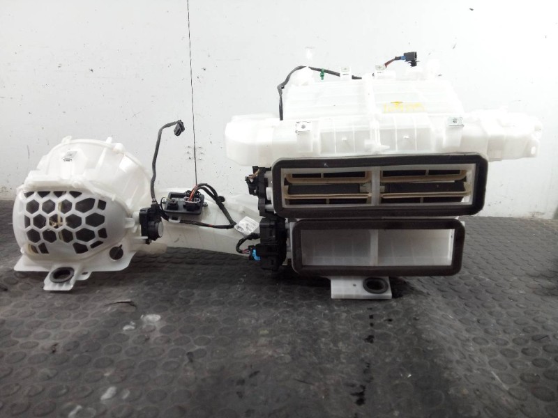 Recambio de mueble calefaccion para opel vivaro furgón m innovation referencia OEM IAM   P2-A3-32