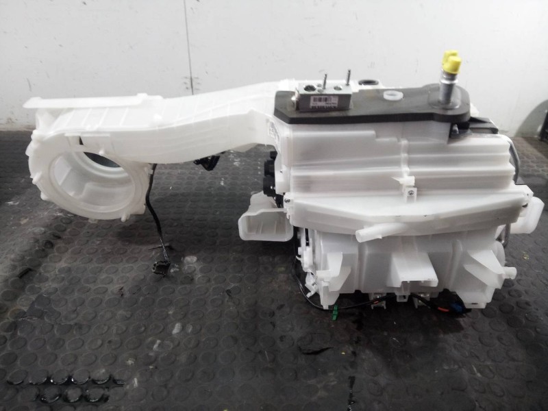 Recambio de mueble calefaccion para opel vivaro furgón m innovation referencia OEM IAM   P2-A3-32