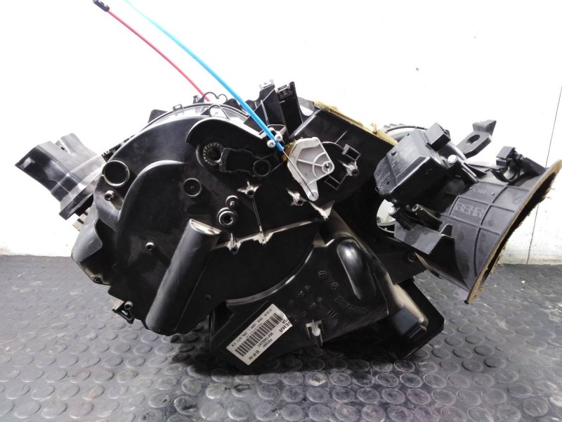 Recambio de mueble calefaccion para citroën c4 berlina collection referencia OEM IAM 96819063XT P0910001 P2-B2-6