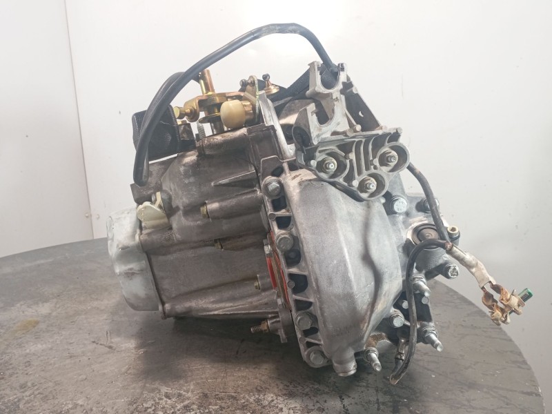 Recambio de caja cambios para citroën c5 berlina referencia OEM IAM 20LM23  M1-B2-83
