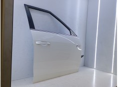 Recambio de puerta delantera derecha para ssangyong tivoli 1.2 referencia OEM IAM   E4-A1-8 2