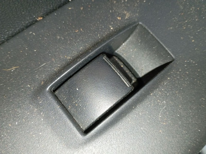 Recambio de mando elevalunas trasero izquierdo para mitsubishi asx (ga_w_) 1.8 di-d (ga6w) referencia OEM IAM   