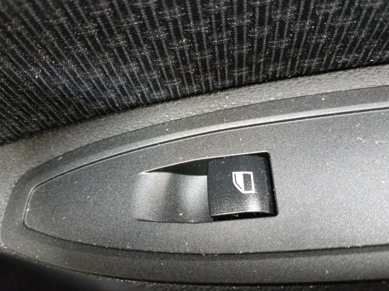 Recambio de mando elevalunas delantero derecho para bmw x2 (f39) sdrive 18 d referencia OEM IAM   