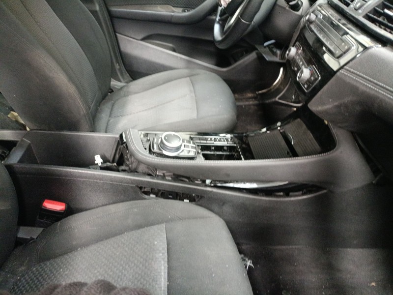 Recambio de consola central para bmw x2 (f39) sdrive 18 d referencia OEM IAM   