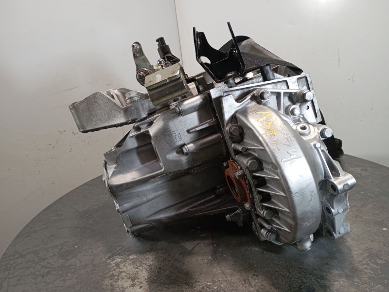 Recambio de caja cambios para peugeot boxer caja/chasis 2.2 bluehdi 140 referencia OEM IAM 20GP25  