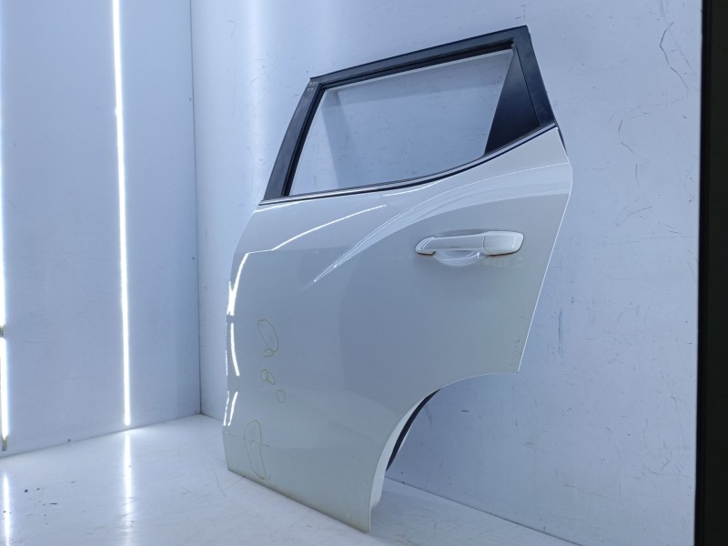Recambio de puerta trasera izquierda para ssangyong tivoli 1.2 referencia OEM IAM   E4-A1-10
