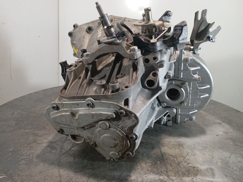 Recambio de caja cambios para peugeot 5008 sport pack referencia OEM IAM 20MB26  M1-B2-49