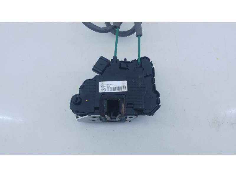 Recambio de cerradura puerta trasera derecha para ssangyong tivoli 1.2 referencia OEM IAM   