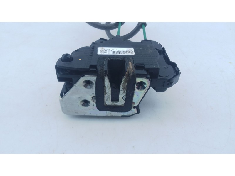 Recambio de cerradura puerta trasera derecha para ssangyong tivoli 1.2 referencia OEM IAM   