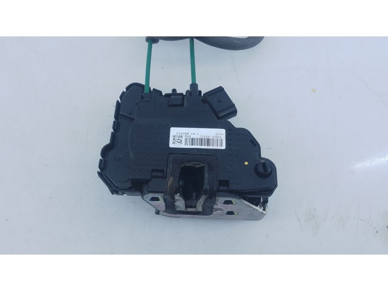 Recambio de cerradura puerta trasera izquierda para ssangyong tivoli 1.2 referencia OEM IAM   