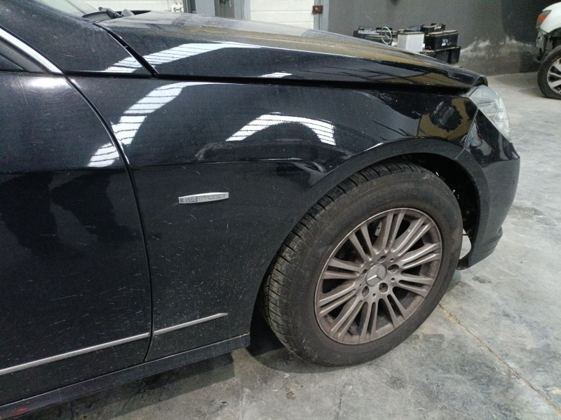 Recambio de aleta delantera derecha para mercedes-benz clase e (w212) e 350 cgi (212.057) referencia OEM IAM   