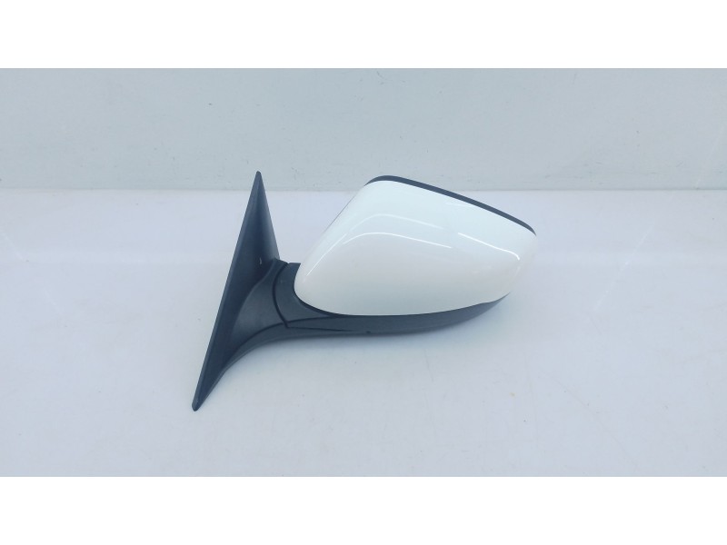 Recambio de retrovisor izquierdo electrico para ssangyong tivoli 1.2 referencia OEM IAM   