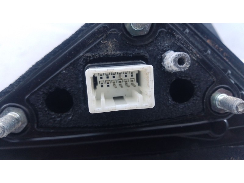 Recambio de retrovisor izquierdo electrico para ssangyong tivoli 1.2 referencia OEM IAM   
