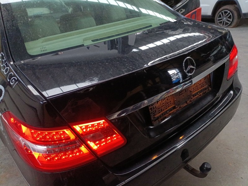 Recambio de porton trasero para mercedes-benz clase e (w212) e 350 cgi (212.057) referencia OEM IAM   